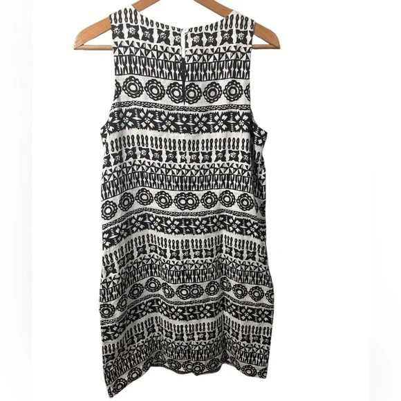Tommy Bahama Linen Dress Womens Size Small Brown White Aztec Sheath - Picture 2 of 7